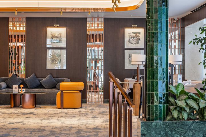 Lobby Entry