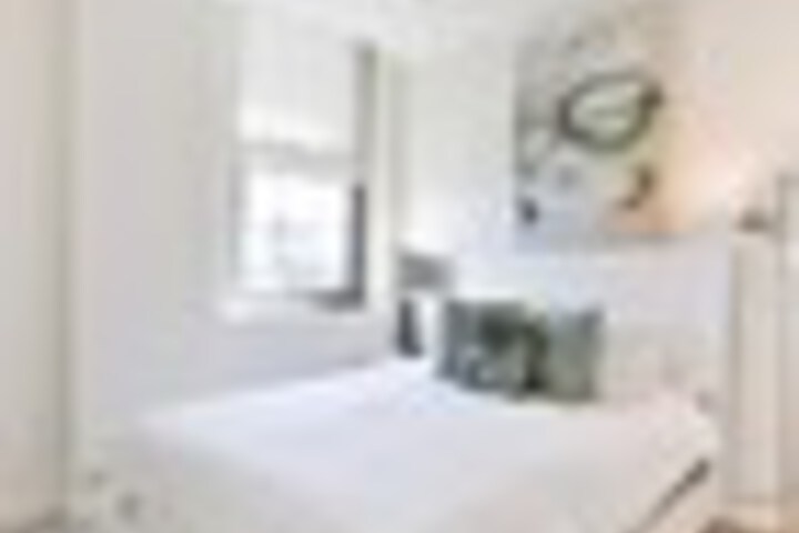 Room 41 of 120