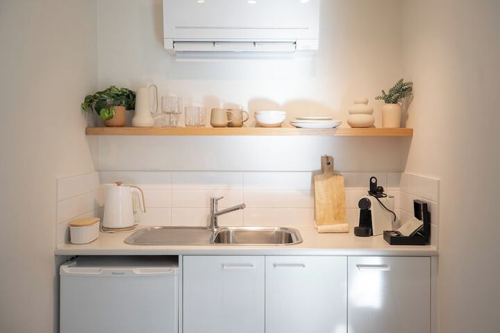 Private kitchenette