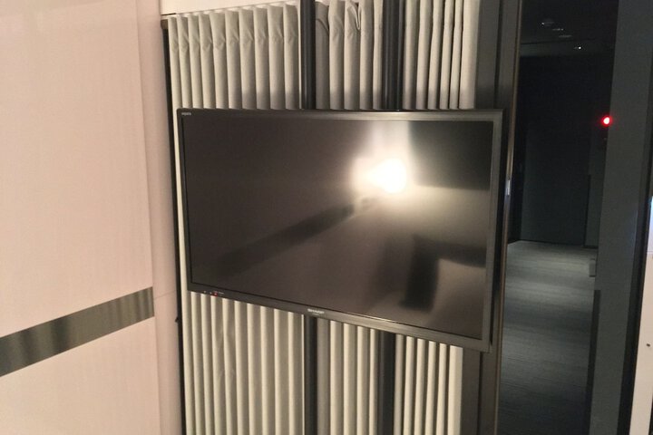 Room 10 of 36