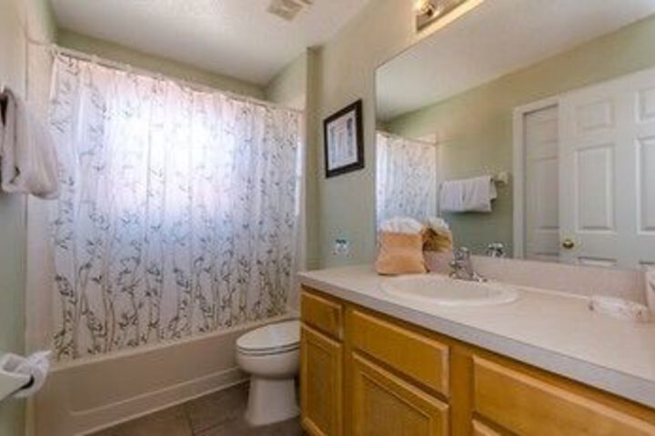 Room 4 of 26