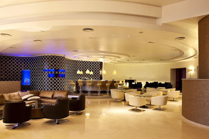 Hotel Interior 4 of 295
