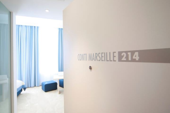 Room 14 of 48
