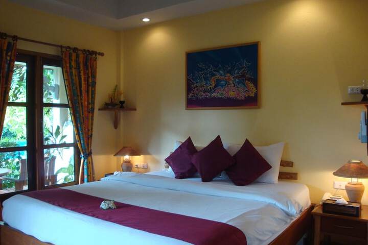 Room 4 of 46