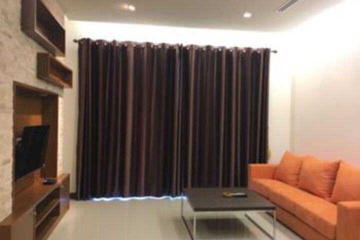 Room 30 of 34