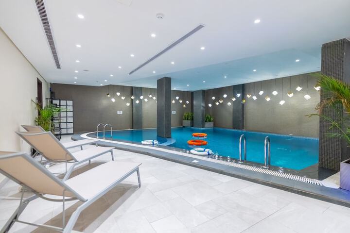 Pool 36 of 54