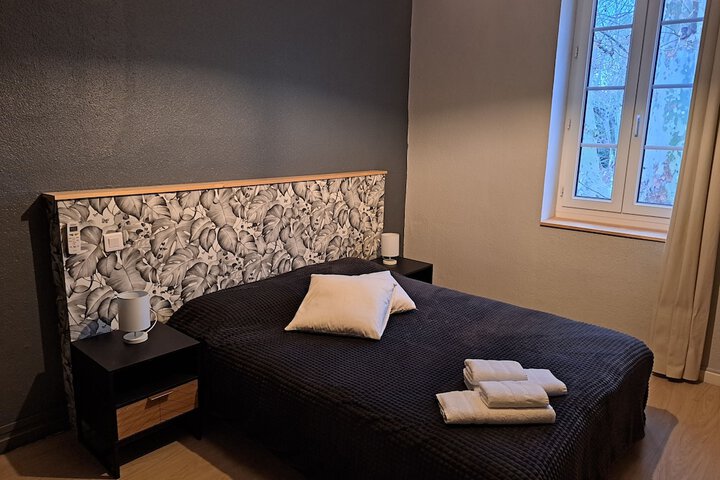 Room 2 of 21