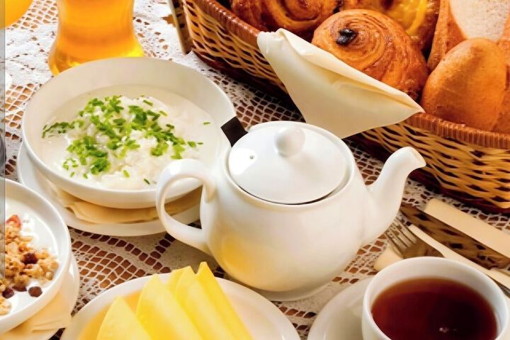 Breakfast/Coffee Service 76 of 82