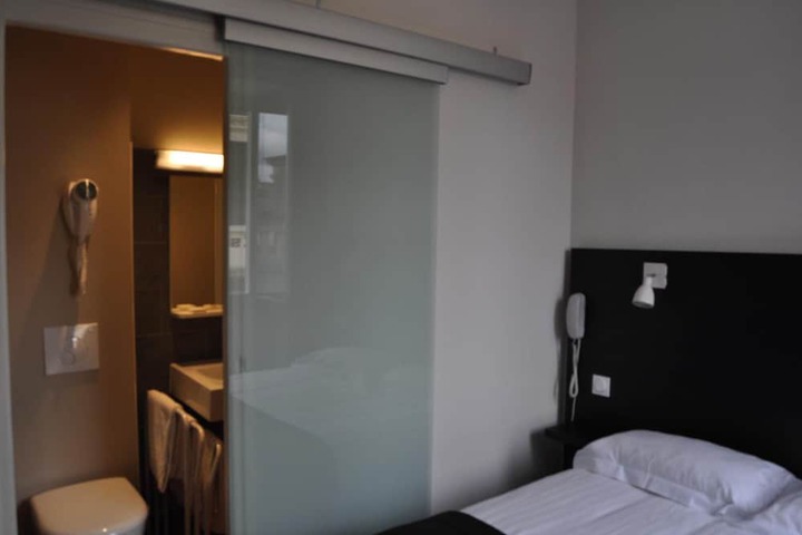 Room 17 of 63