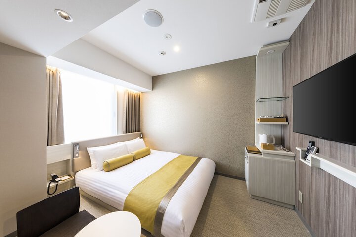 Room 21 of 87
