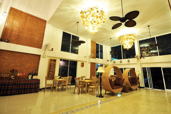Hotel Interior 5 of 77