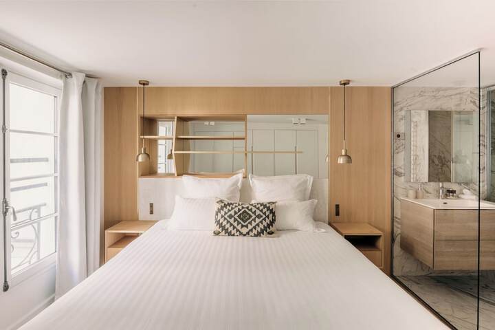 Room 8 of 78
