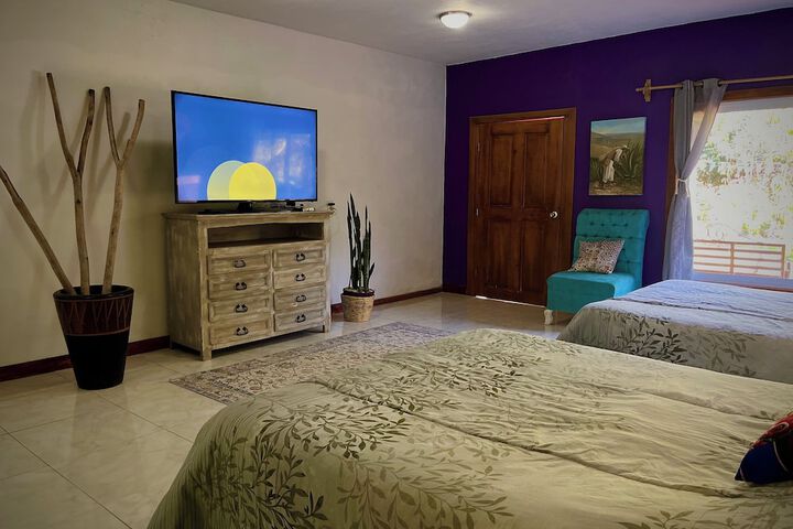 Room 6 of 36