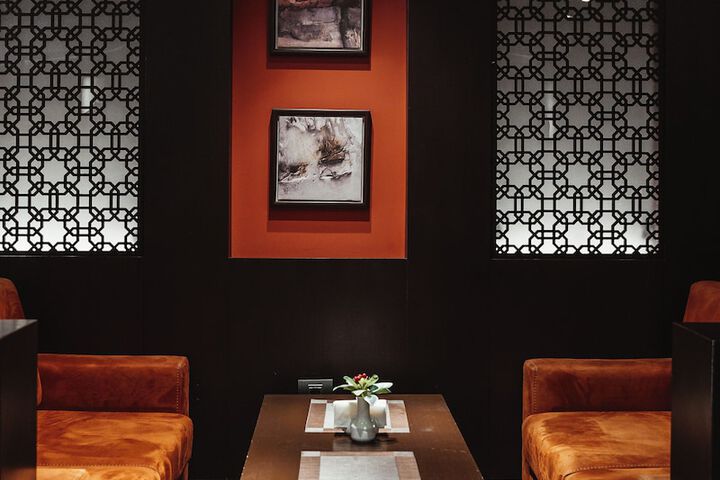 Lounge 288 of 342