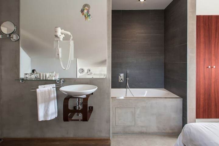 Bath Amenities