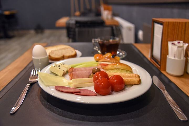 Breakfast/Coffee Service 36 of 44