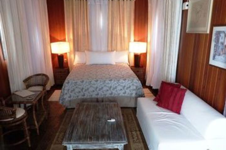 Room 21 of 56