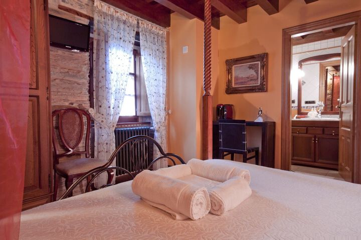 Room 7 of 23