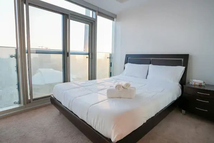 Room 40 of 354