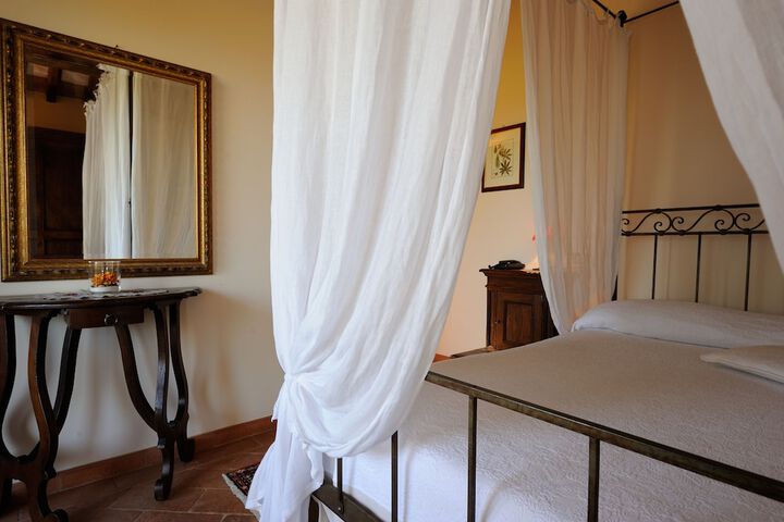 Room 7 of 57