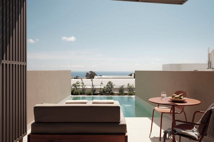 Enarma Suites & Spa Wellness Retreat