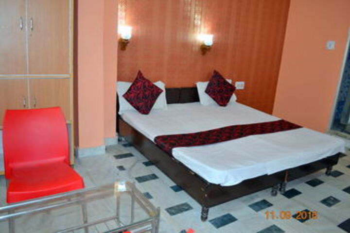 Room 29 of 46