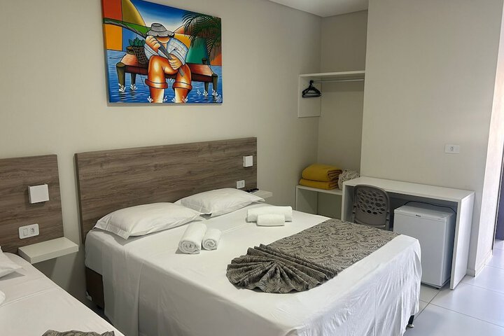 Room 3 of 74