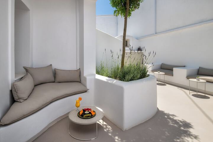 Terrace/Patio 83 of 163