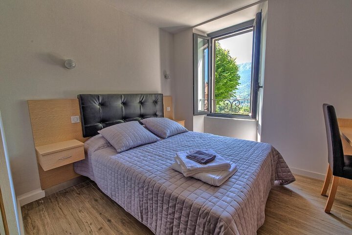 Room 9 of 23