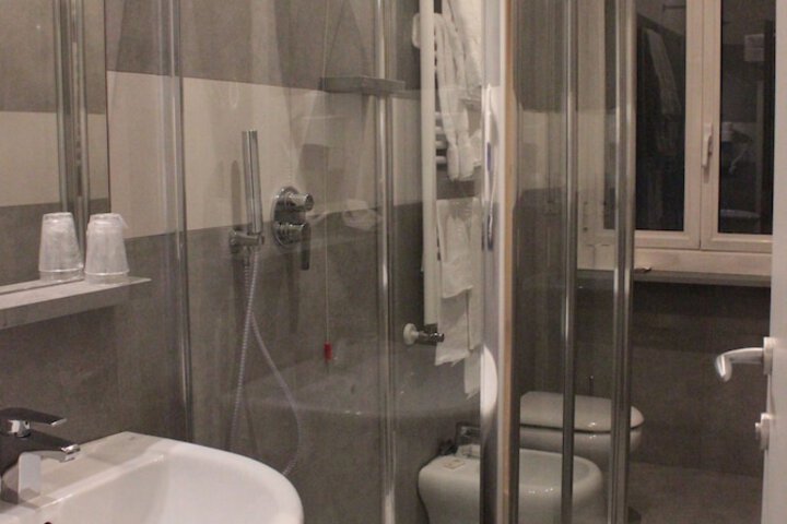 Clean Restrooms