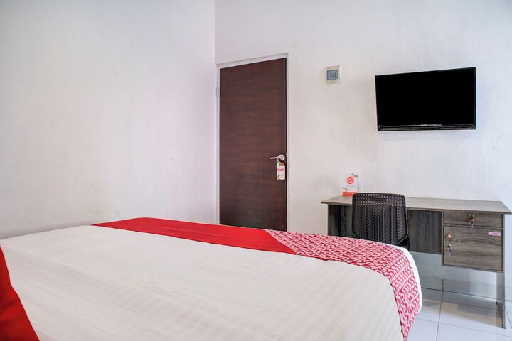 Room 15 of 26