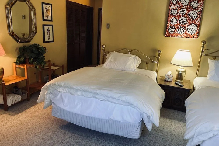 guest_rooms