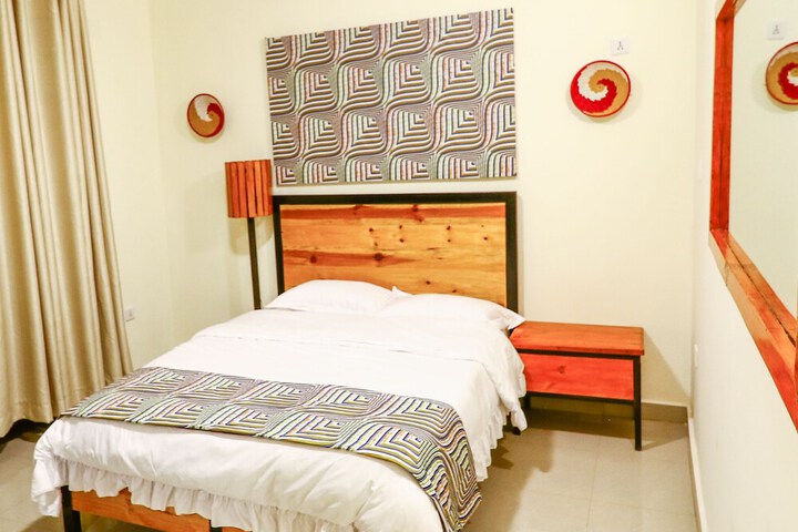 Room 6 of 43