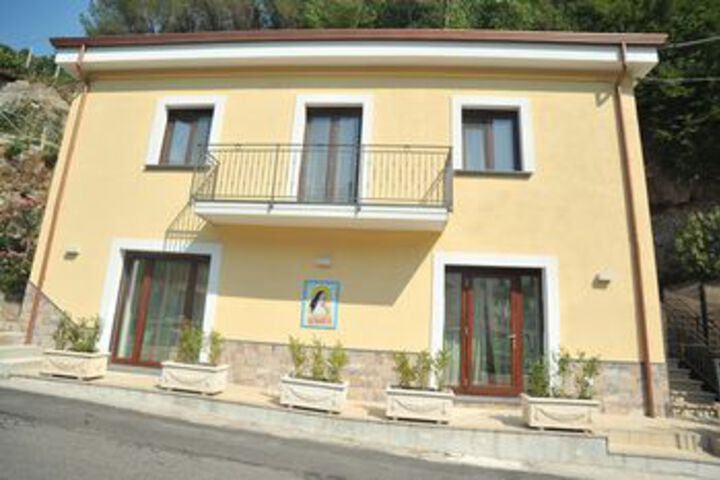 Hotel 45 of 67