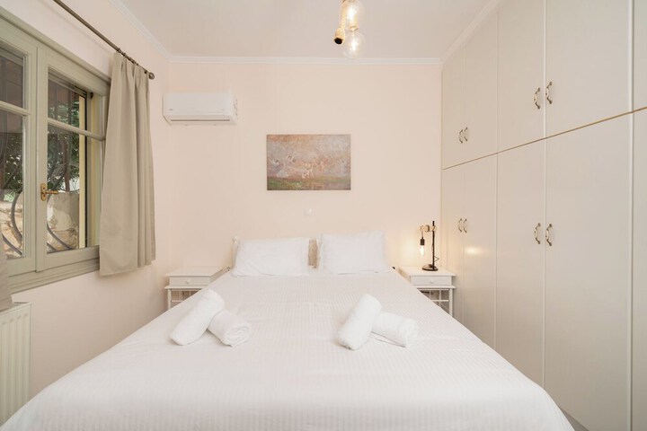 Room 15 of 79