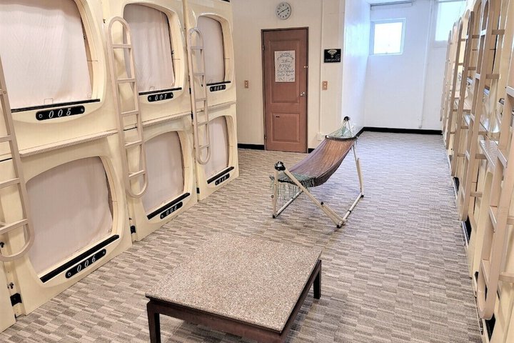 Room 14 of 34