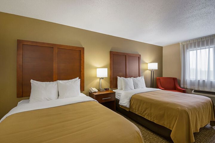 1 Double Bed Accessible (7 of 18)
