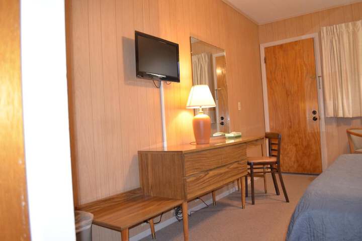 Room 9 of 59