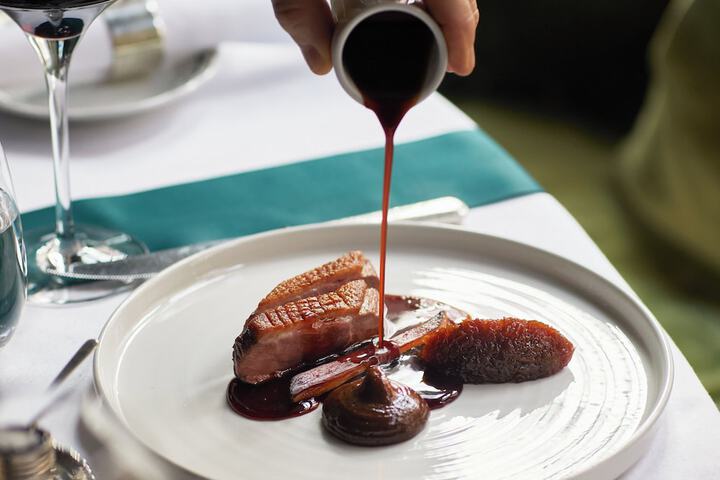 Dining 189 of 229