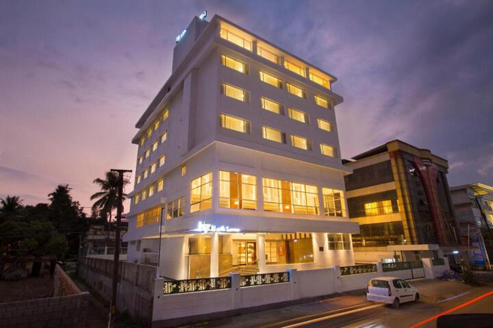 Hotel North Seven