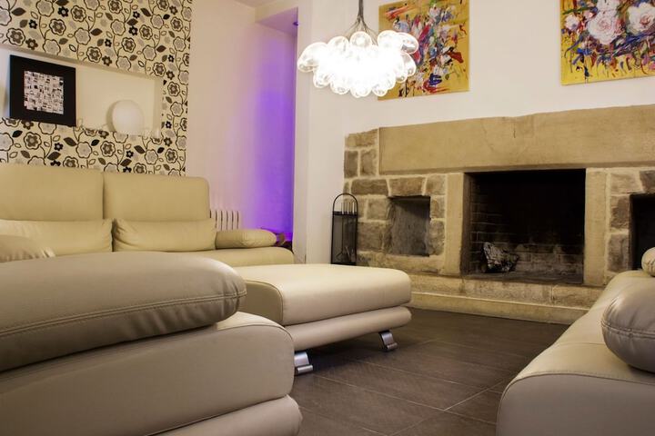 Lobby sitting area