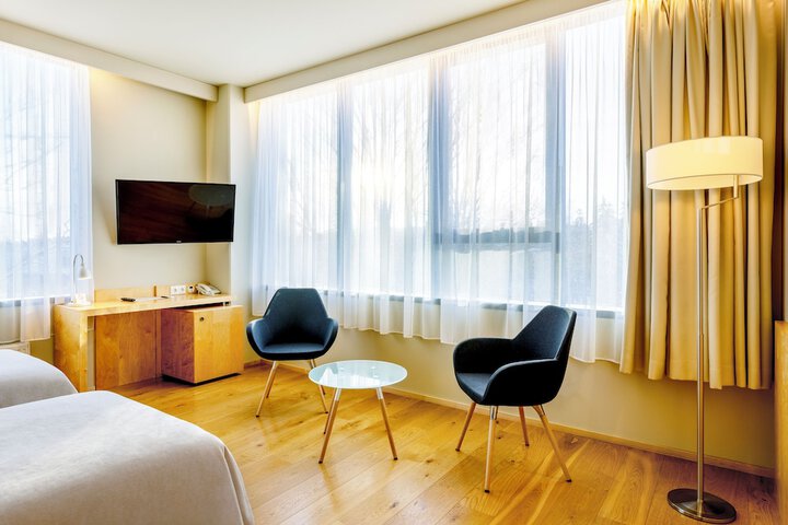 Room 54 of 101