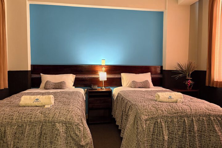 Room 3 of 8