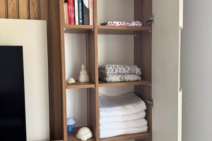 Room 45 of 65