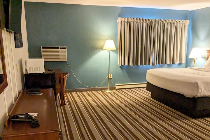 Room 15 of 47