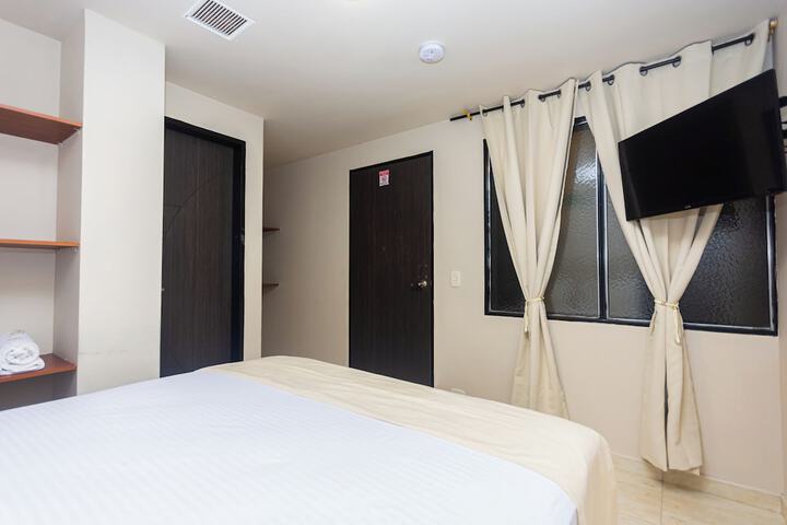 Room 11 of 26