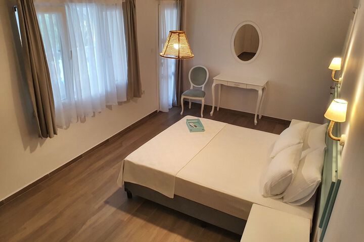 Room 46 of 65