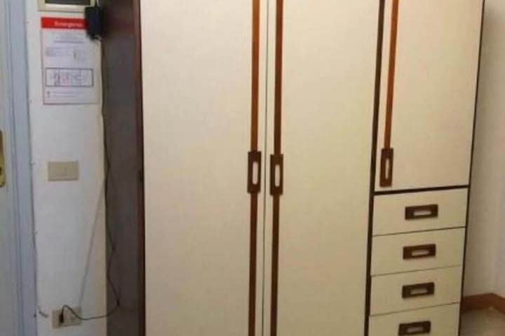 Room 15 of 65