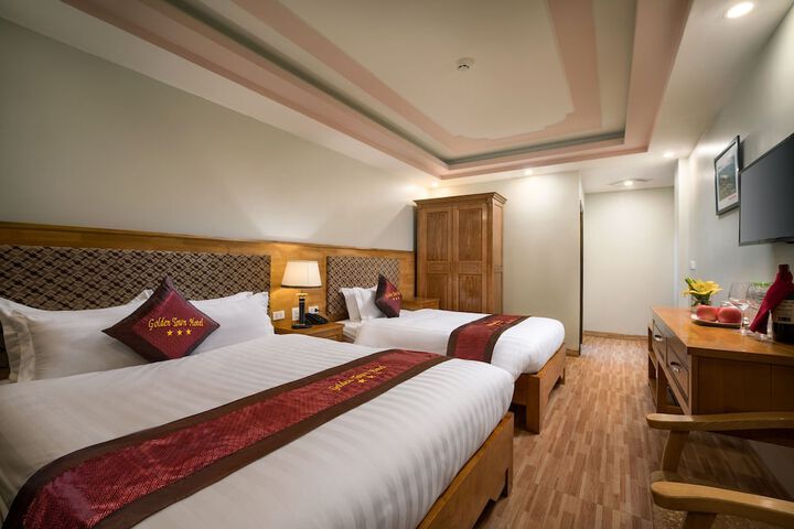 Room 10 of 40