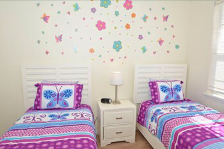 Room 29 of 35